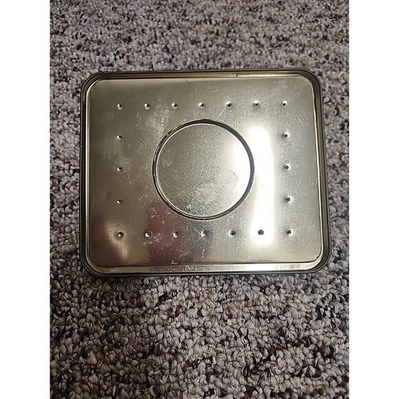 Knotts Berry Farm Shortbread Cookie Tin - Picture 9 of 9